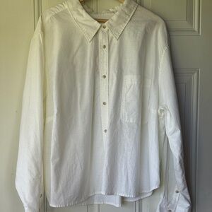 🎯60% OFF! Universal Thread cotton linen blend cropped fit button down shirt